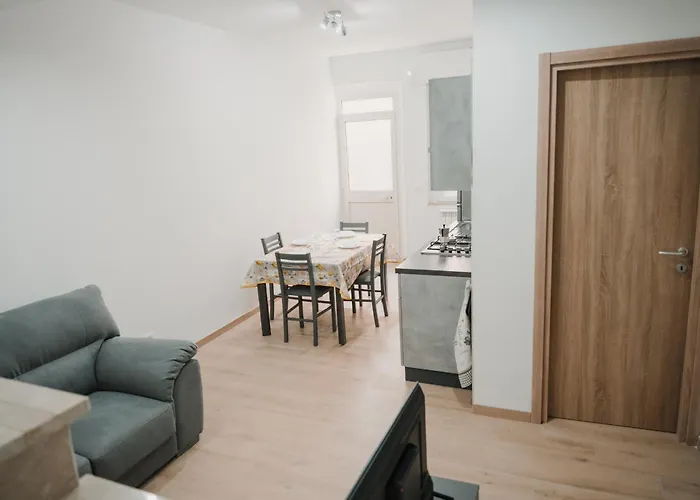 Holiday home Casa Ro-be